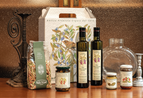 Visualizza i dettagli per Confezione Regalo Decanter Immagine di Confezione Regalo Decanter